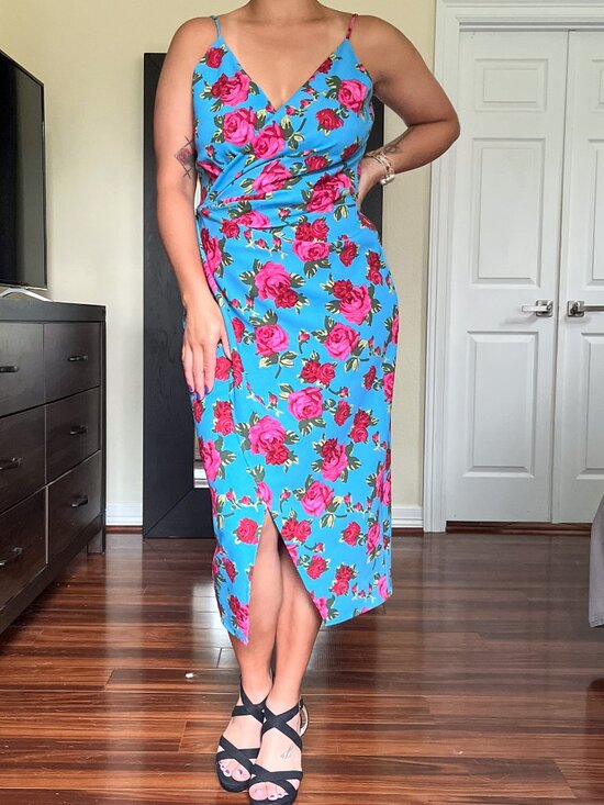 Betsey Johnson Dresses & Skirts - Blue floral Betsey Johnson dress